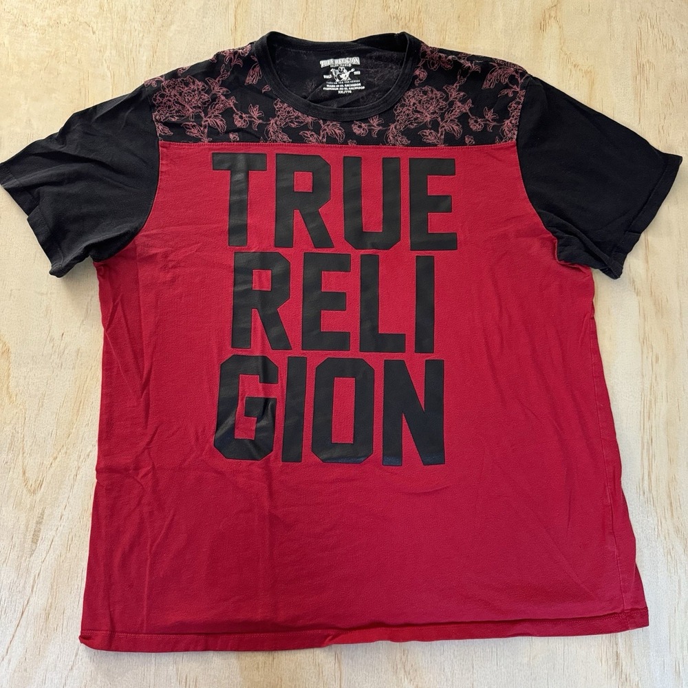 True Religion Men's XXL Short Sleeve Shirt Black Red Floral Design  T Shirt